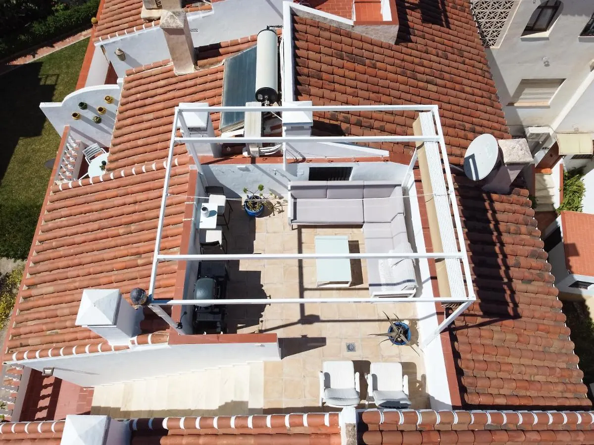 Penthouse With Roof Terrace In Parador, Nerja Hiszpania