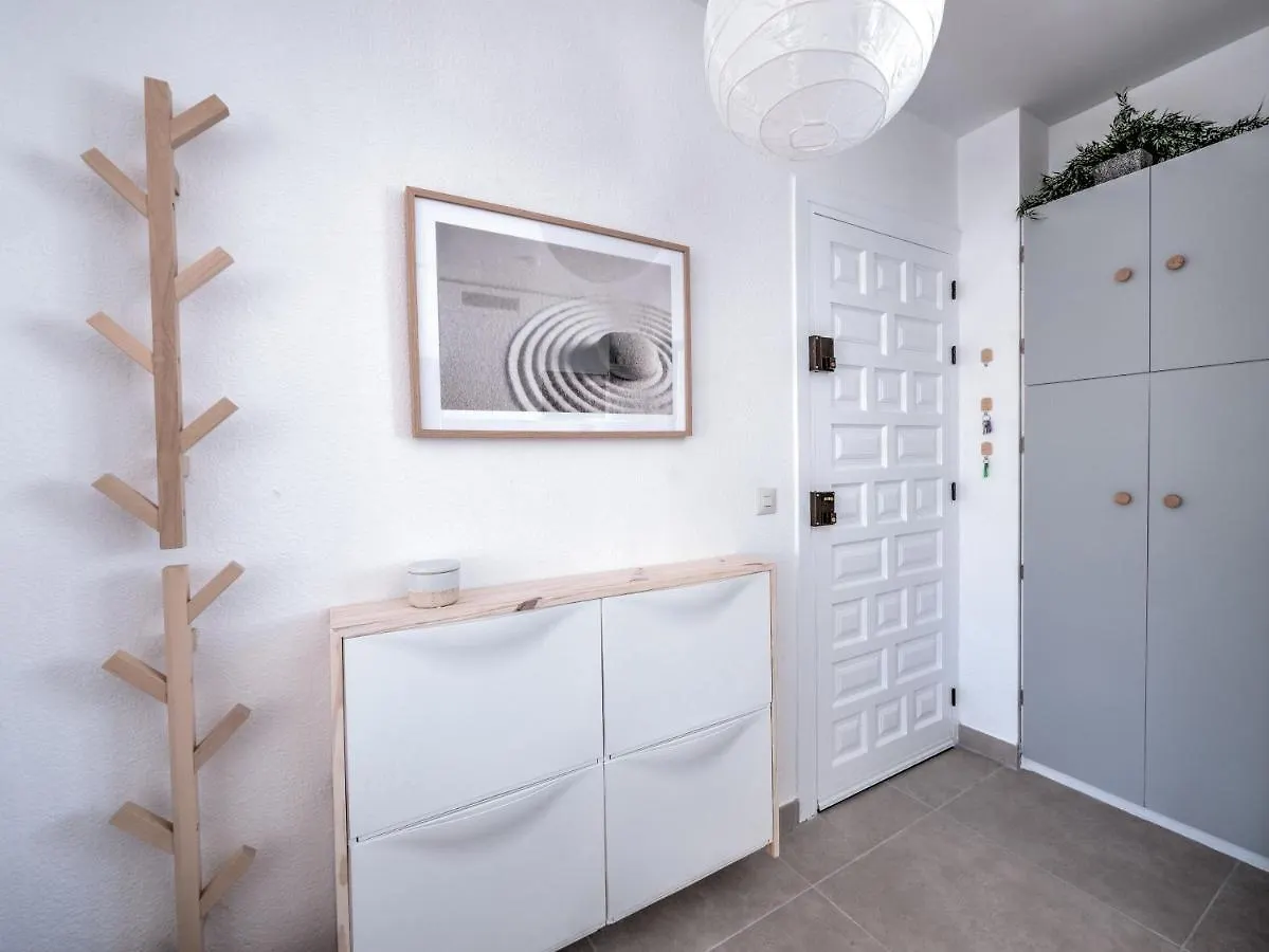 Penthouse With Roof Terrace In Parador, Nerja Hiszpania