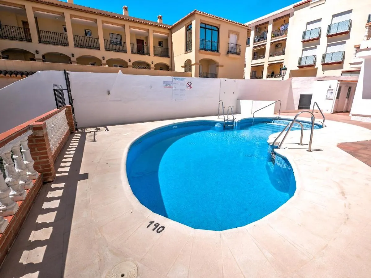 Penthouse With Roof Terrace In Parador, Nerja Apartament